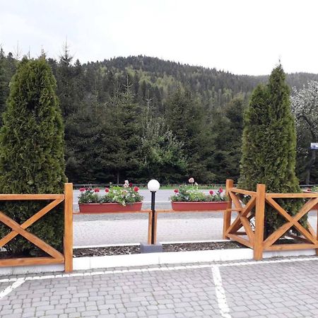 Готель Ольга Bukovel Exterior foto