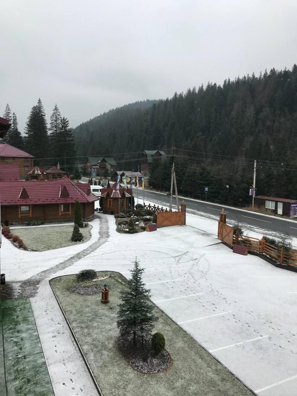 Готель Ольга Bukovel Exterior foto